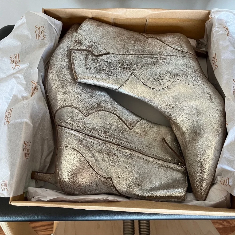 Seychelles Dallas Distressed Suede Pewter Boots Size 10 - Picture 3 of 3